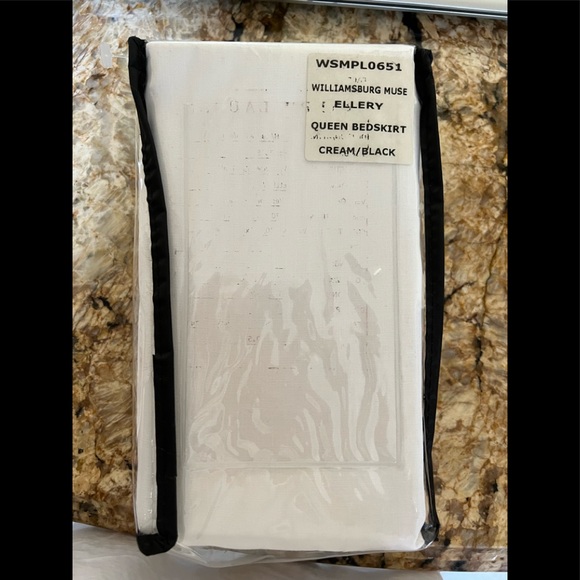 NWT Ralph Lauren Williamsburg Muse Bed skirt . Quinn size - Picture 3 of 4